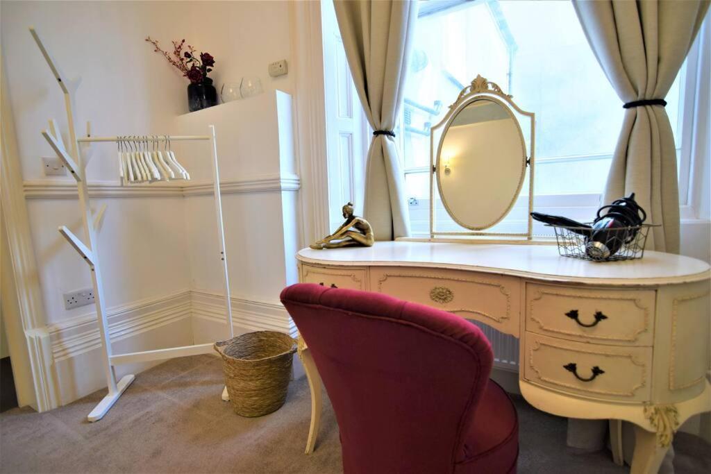 Flash Sales Offer - Any Week Day No Minimum Night Restrictions Central Hove 1 Bedroom Flat Bn38Bru02 Esterno foto