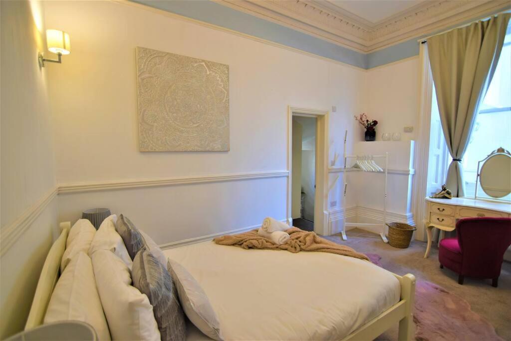 Flash Sales Offer - Any Week Day No Minimum Night Restrictions Central Hove 1 Bedroom Flat Bn38Bru02 Esterno foto